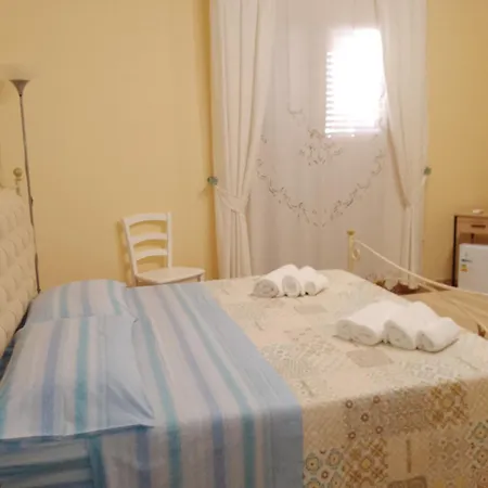 Casamia Bed & Breakfast