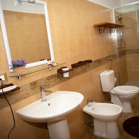 Casamia Bed & Breakfast